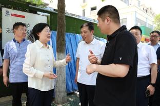 苏亚雷斯主场告别战远射破门，助格雷米奥1比0击败达伽马